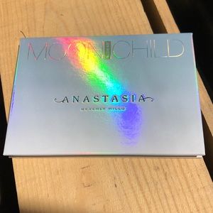 Anastasia Moon Child Glow Kit
